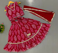 Lehanga choli and dupatta set