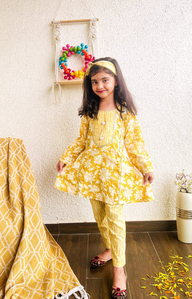 Kurti Pant Set with hairband yellow