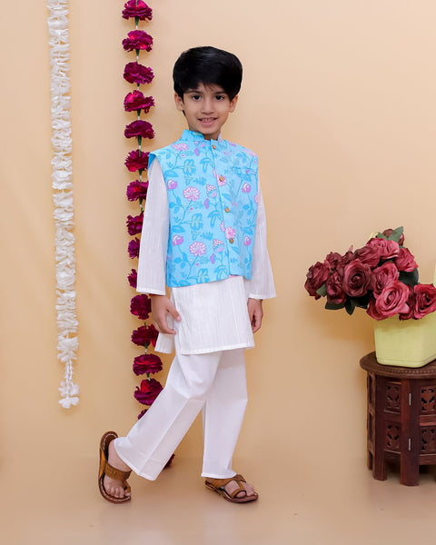 Boy kurta pajama and jacket set -S951