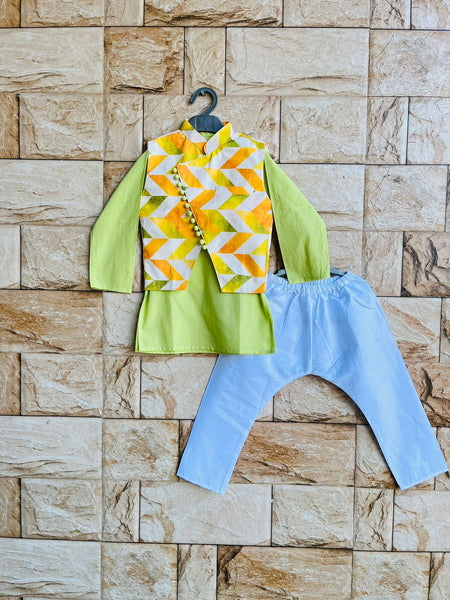 Boy kurta pajama and jacket set 📗-S890