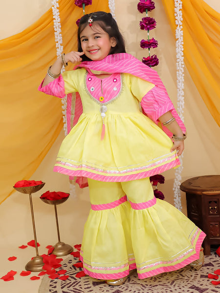 KURTI SHARARA AND DUPATTA SET-S185
