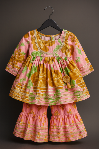 Kurti And Sharara Set 🩷-S535