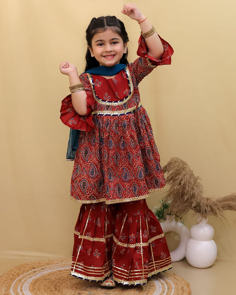 KURTI SHARARA AND DUPATTA SET