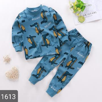 T shirt and pajama set- 1613