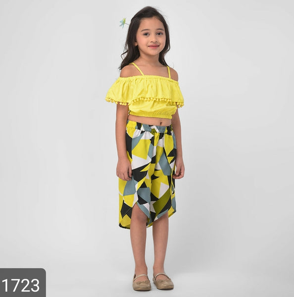 Yellow top with flap pants-1723