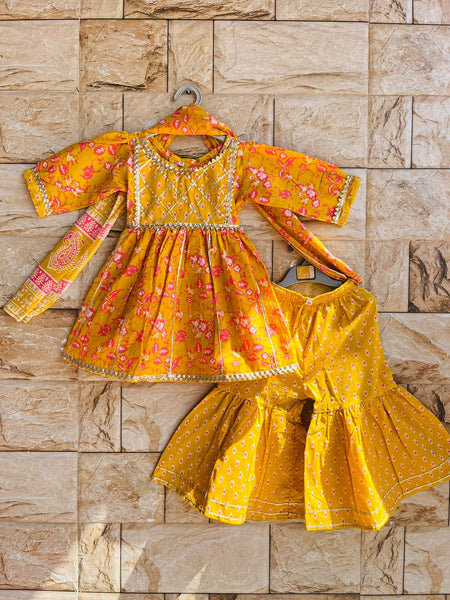 Kurti sharara and dupatta set flower print